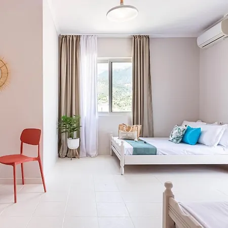 Apartment 43 - Central, Access