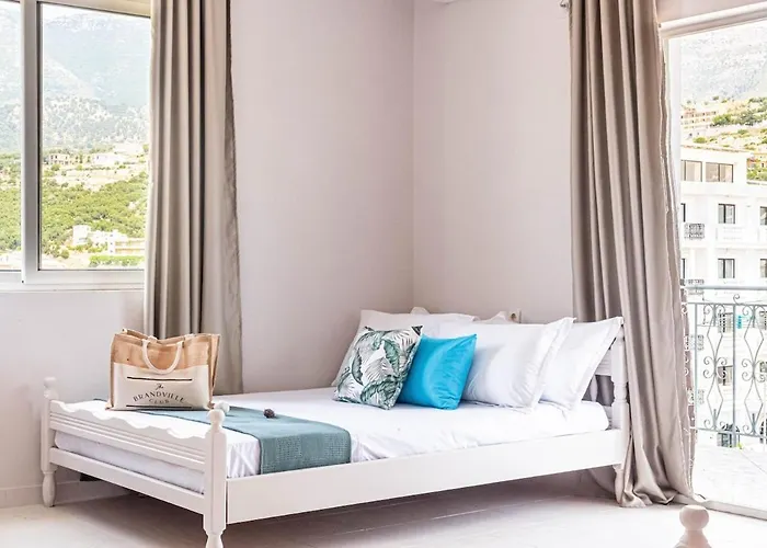 43 - Central, Access Appartement